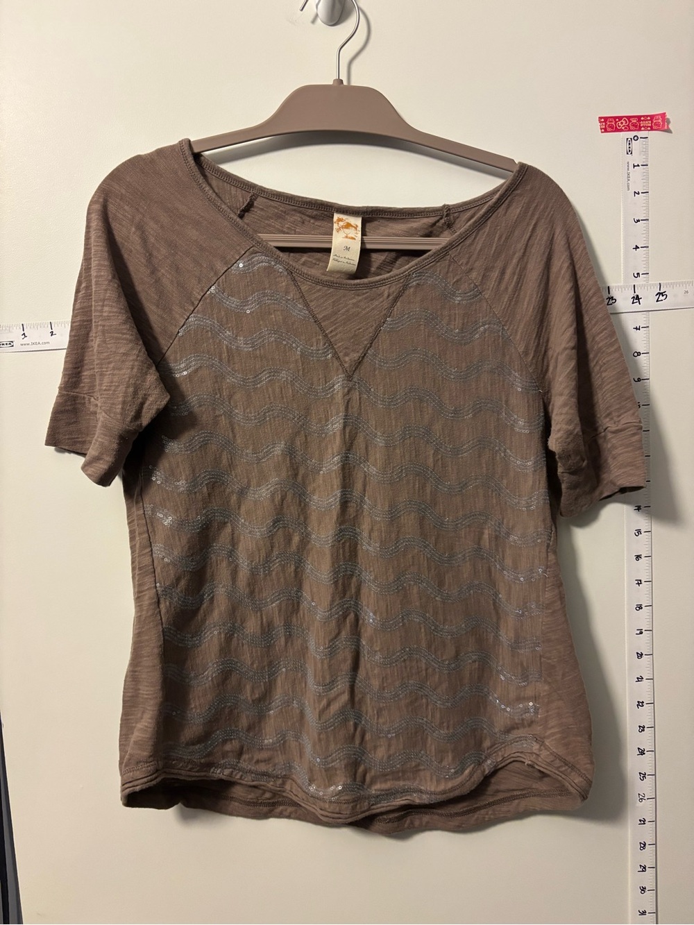 Anthropologie cotton striped sequin 3/4 sleeve scoop neck tee.  Size M